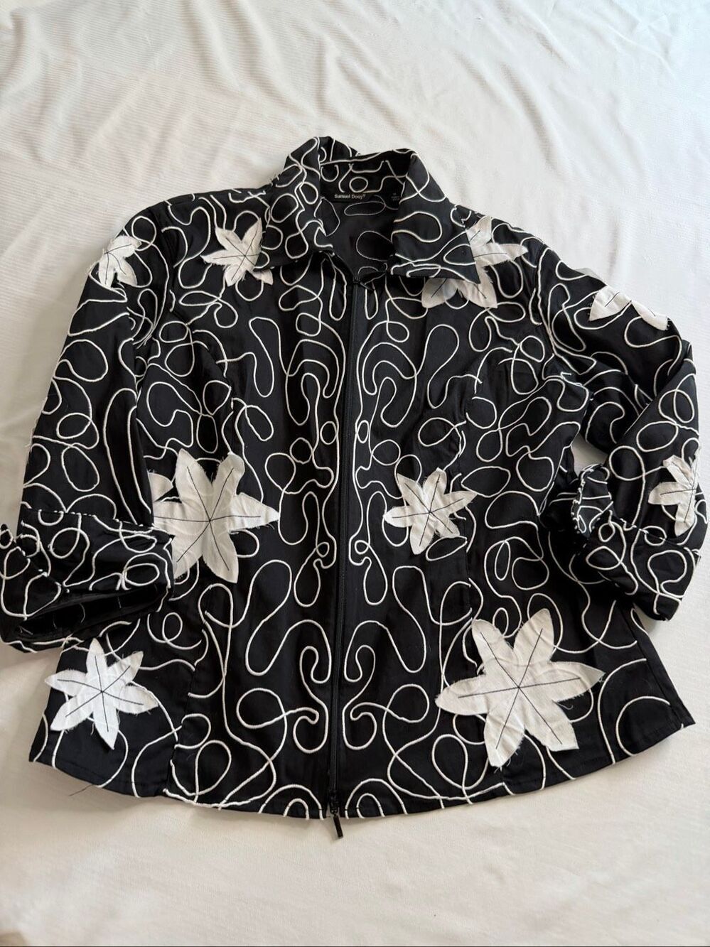 Samuel Dong Full Zip Jacket Size Medium Black White Embroidered Applique Cotton